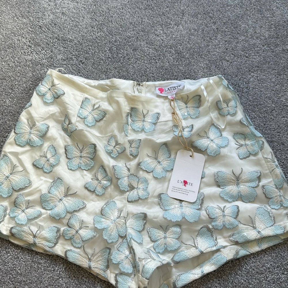 Butterfly shorts
